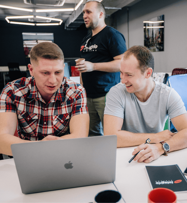 Integrio team discussing penetration testing for software products